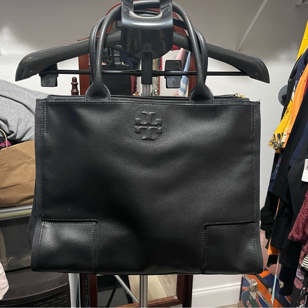 Tory Burch Laptop leather tote- great condition - Picture 5 of 6